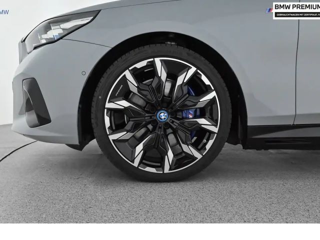 BMW i5 Sedan eDrive40