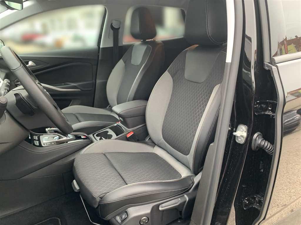 Opel Grandland X Grandland X 1.6 AT8 Hybrid LED PDC Kamera Navi S