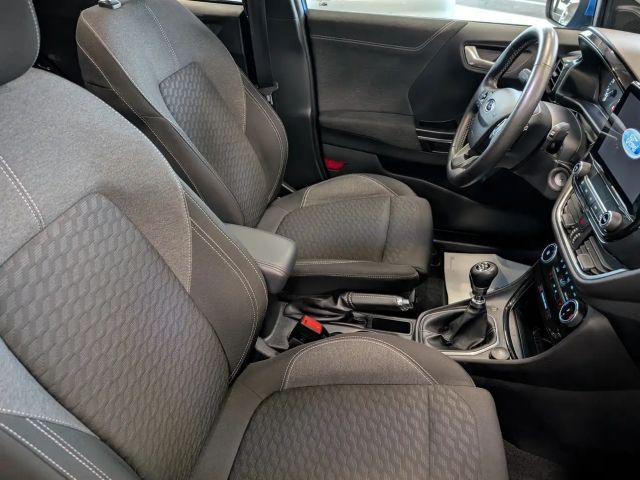 Ford Puma EcoBoost Titanium