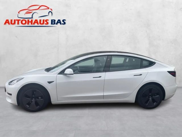 Tesla Model 3 Standard Range