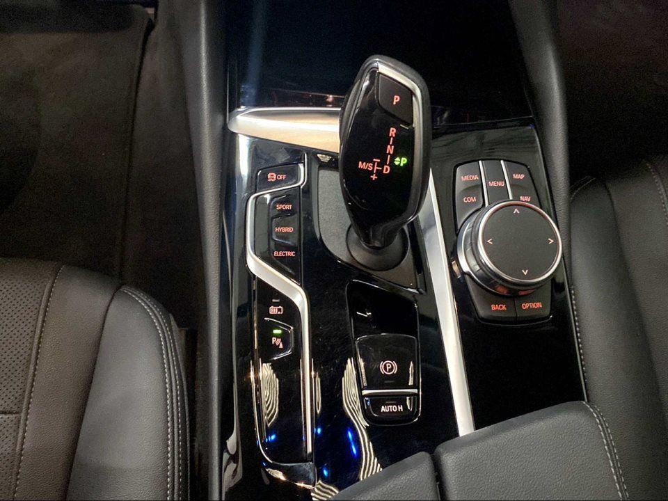 BMW 530 530e Touring