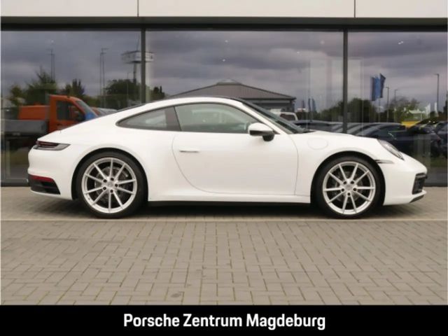 Porsche 992 Carrera Coupé