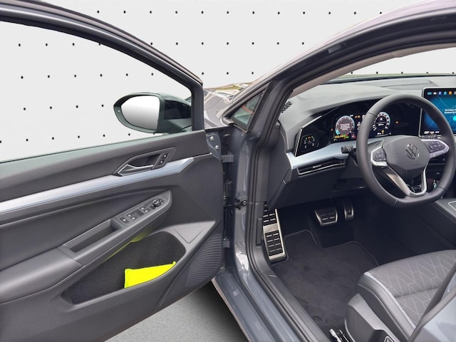 Volkswagen Golf 1.5 eTSI DSG