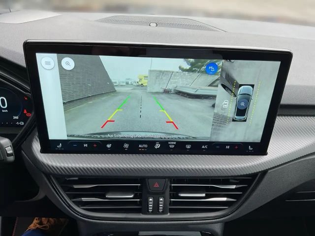 Ford Kuga Plug in Hybrid ST Line X