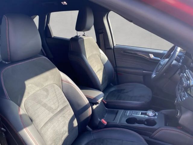 Ford Kuga Plug in Hybrid ST Line X