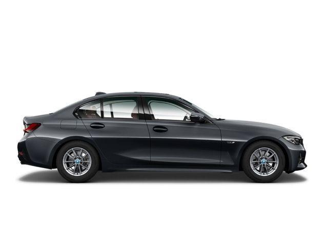 BMW 330 330e Sedan xDrive