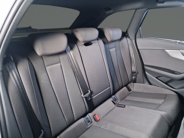 Audi A4 40 TDI Avant S-Tronic