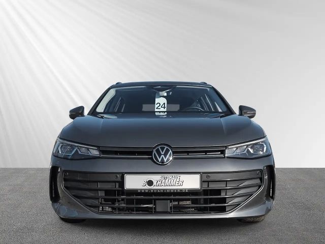 Volkswagen Passat 1.5 eTSI DSG Variant