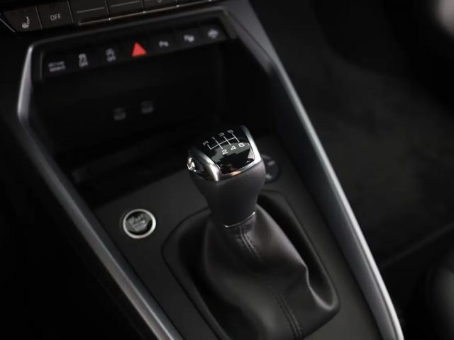 Audi A3 30 TFSI Sedan
