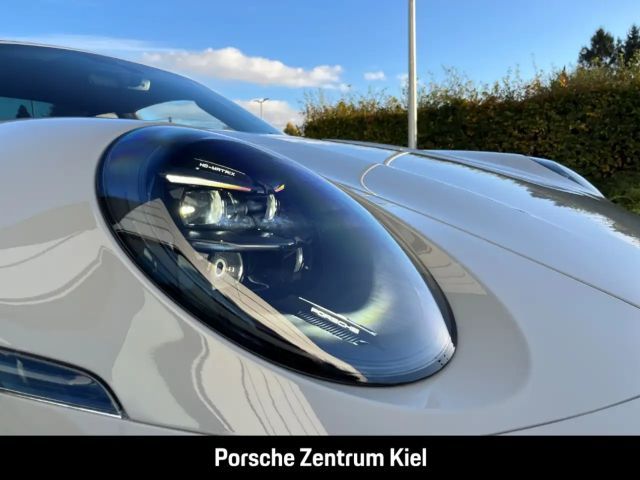 Porsche 992 4 Coupé GTS Targa