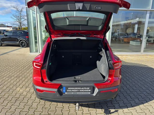 Volvo XC40 Dark Plus T5