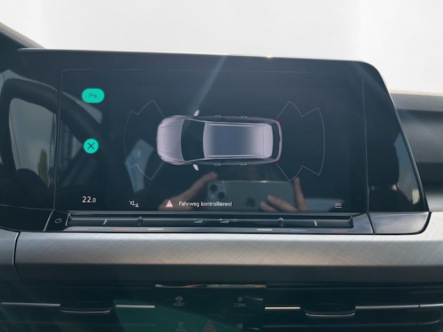 Volkswagen Golf 1.0 TSI Life Variant