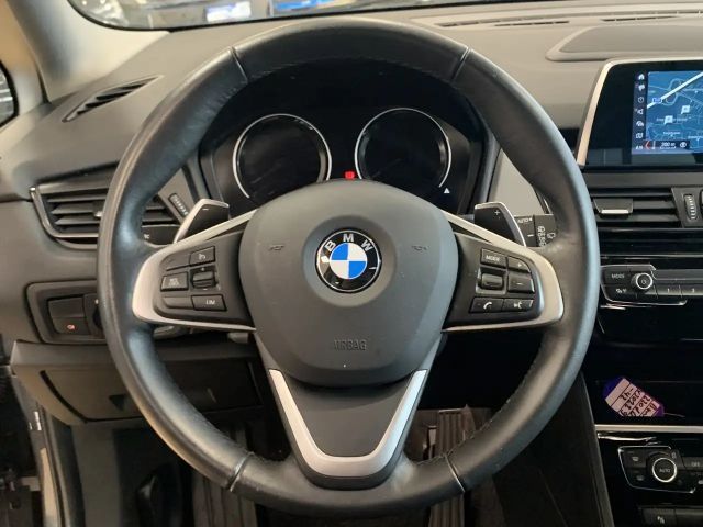 BMW 220 220d Advantage pakket