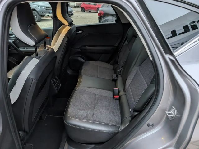 Renault Captur TCe 140 Techno