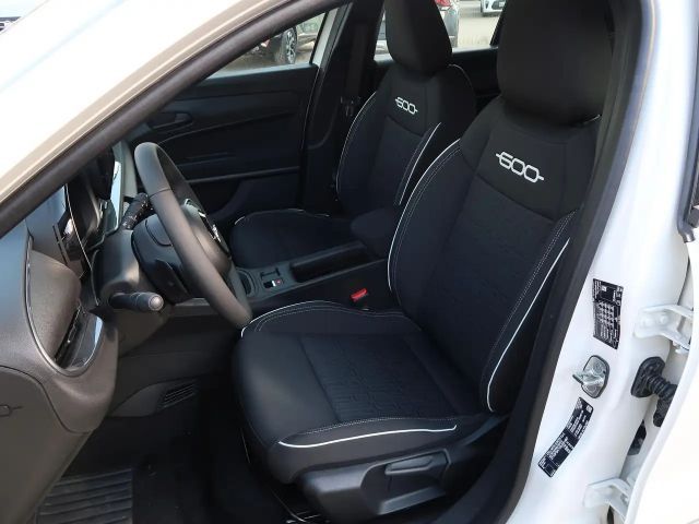 Fiat 600e Hybrid 1.2 DCT Sonderedition Navi Kamera SHZ