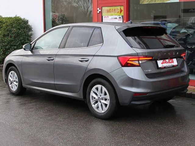 Skoda Fabia TSI 116PS DSG DESIGN LED NWW ALU PDC