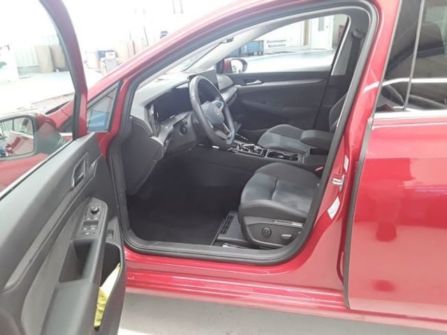 Volkswagen Golf DSG Golf VIII IQ.Drive Variant