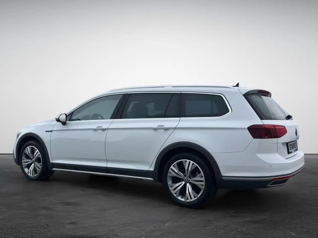 Volkswagen Passat 2.0 TDI AllTrack DSG IQ.Drive
