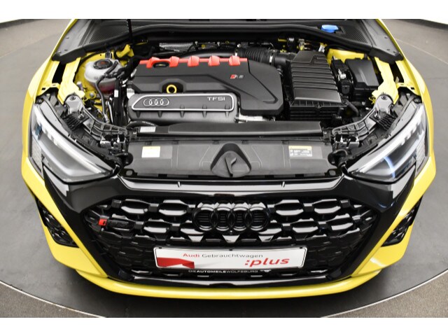 Audi RS3 Quattro S-Tronic Sedan