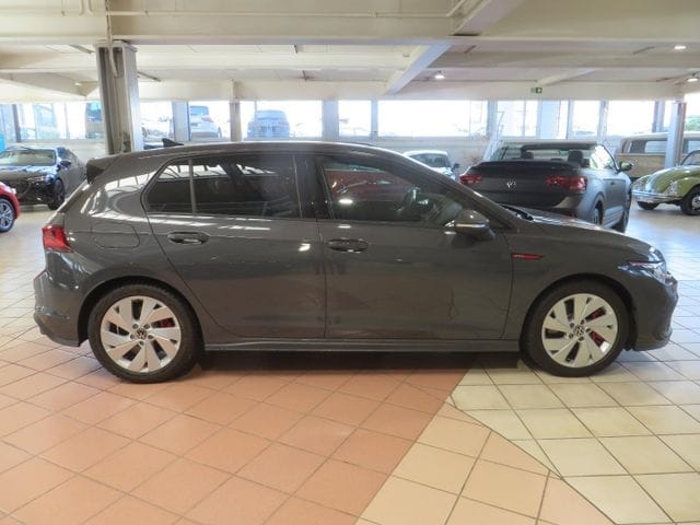Volkswagen Golf 2.0 TSI DSG Golf VIII