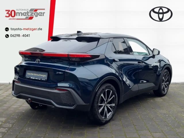 Toyota C-HR Hybride Team D
