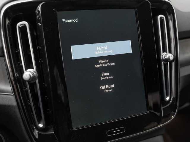 Volvo XC40 Bright Plus Recharge T4