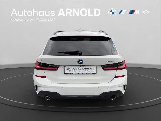 BMW 330 330e M-Sport Touring