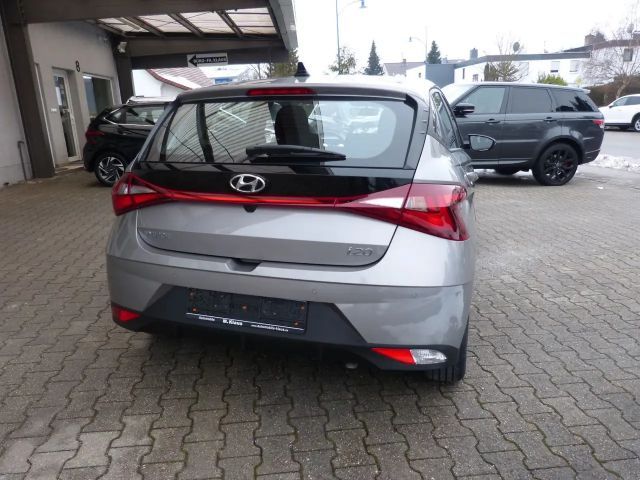 Hyundai i20 AUT. APPLE LHZ SHZ KAMERA KLIMA.