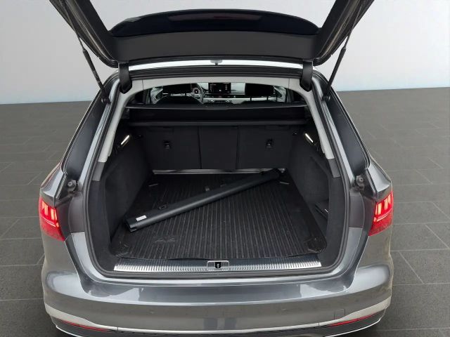 Audi A4 40 TFSI Avant S-Line