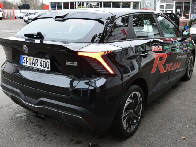 MG MG4 51 kWh 64 kWh Luxury