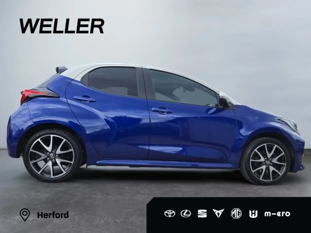 Toyota Yaris Hatchback Style