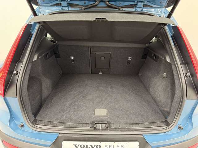 Volvo XC40 Dark Plus Recharge T5