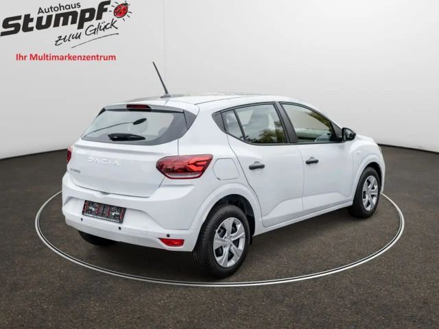 Dacia Sandero Essential TCe 90