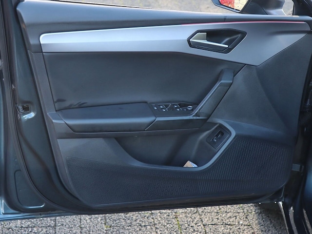 Seat Leon 2.0 TDI DSG FR-lijn Sportstourer