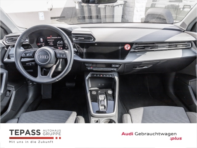 Audi A3 30 TFSI S-Tronic Sedan