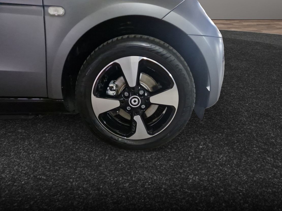 Smart EQ fortwo Cabrio Passion