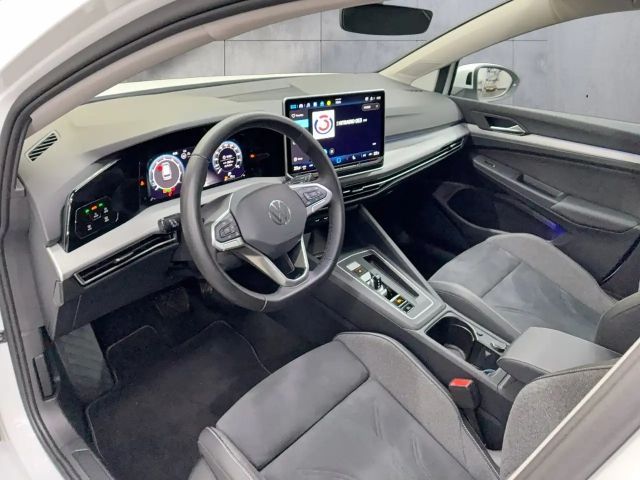 Volkswagen Golf DSG Life Variant