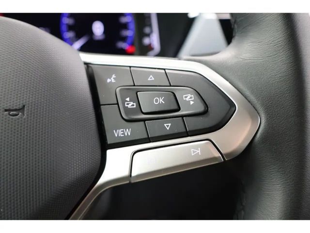 Volkswagen Touran 1.5 TSI DSG