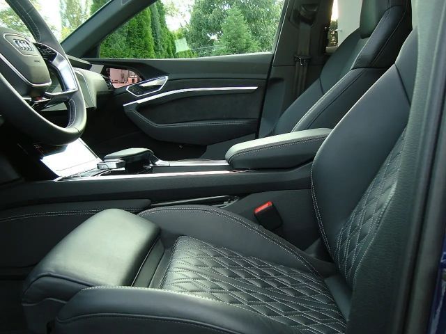 Audi e-tron 55 Sportback