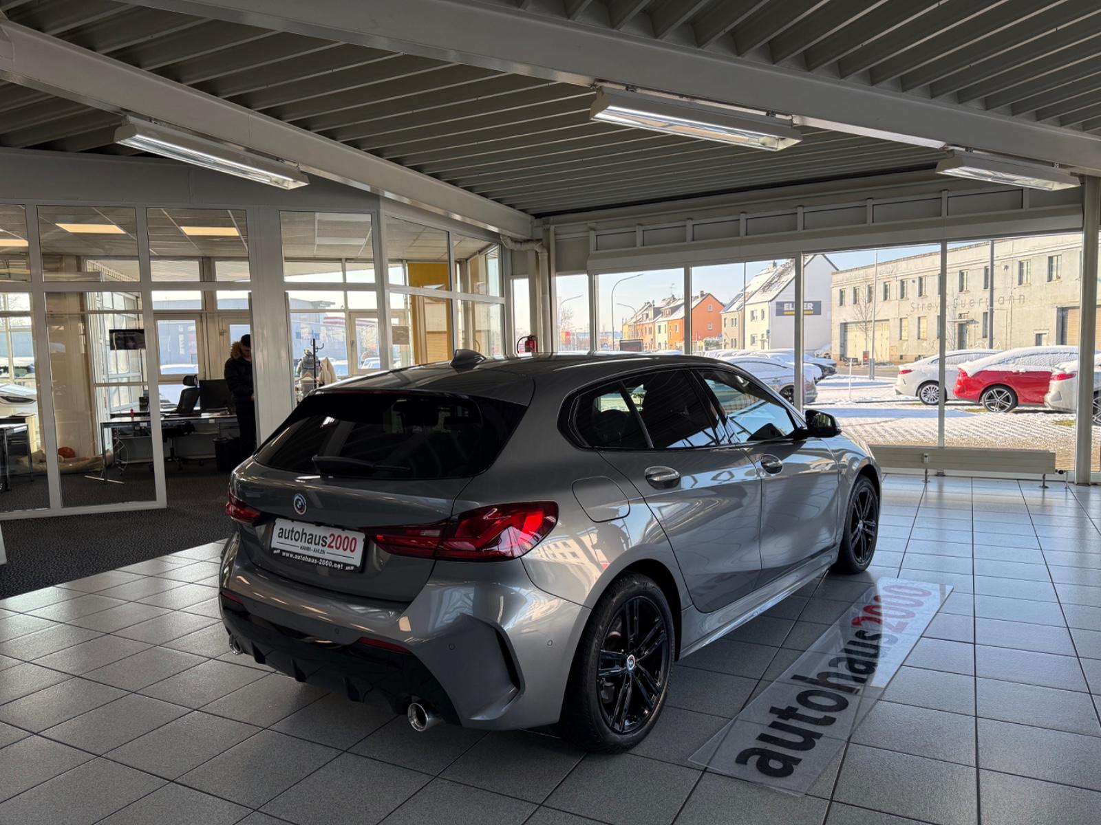 BMW 118 118d M-Sport Sedan