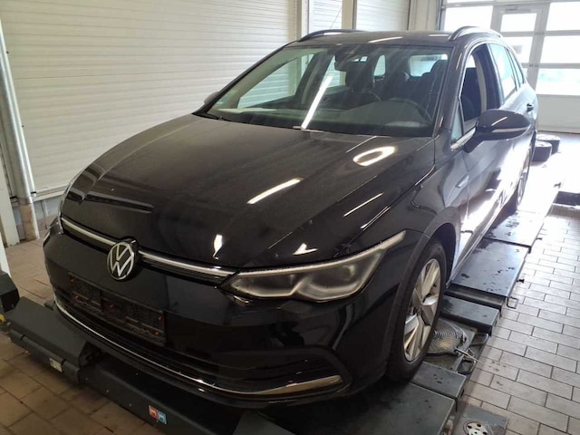 Volkswagen Golf 1.5 eTSI IQ.Drive Style Variant