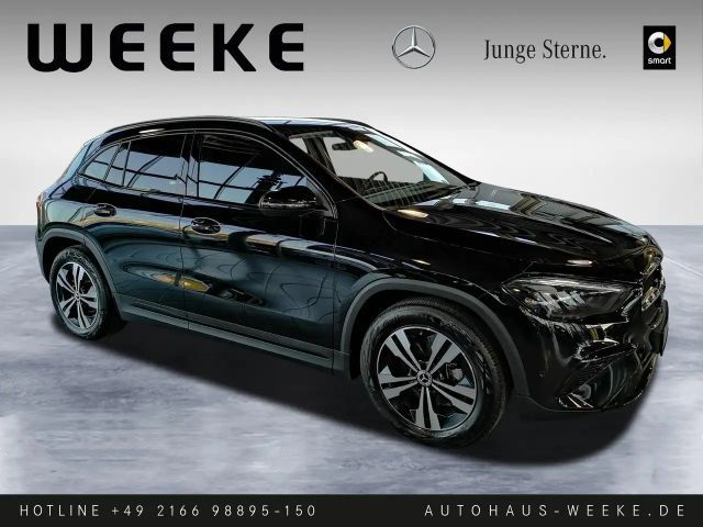 Mercedes-Benz GLA 200 Progressive