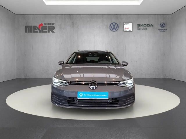 Volkswagen Golf 1.5 TSI Life Variant