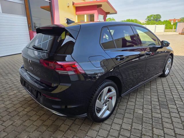 Volkswagen Golf GTE Plus eHybrid