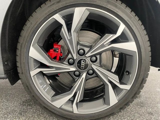 Audi A3 45 TFSI Hybride S-Line Sedan