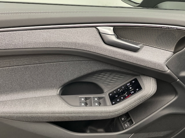 Audi A6 e-tron Quattro