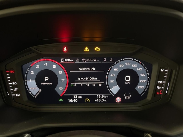 Audi A1 30 TFSI Allstreet S-Tronic