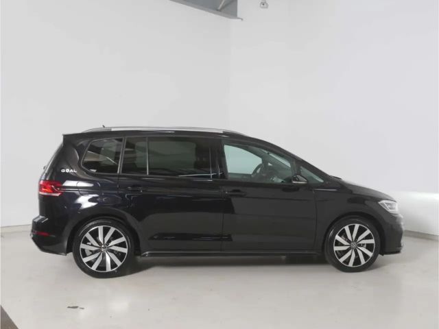 Volkswagen Touran 1.5 TSI DSG R-Line