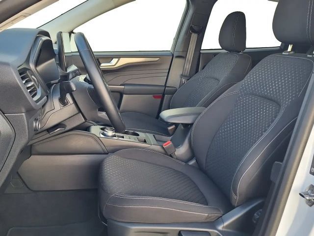 Ford Kuga AWD Hybrid Titanium