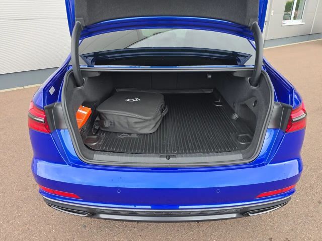 Audi A6 Hybride Quattro S-Line Sedan